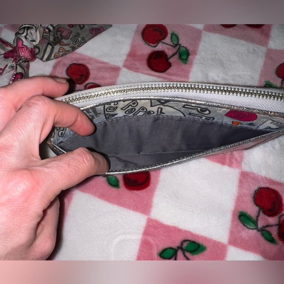 Coach Poppy Gray Wristlet Wallet Y2K - Picture 8 of 16